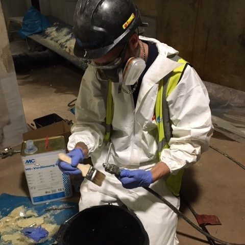 cleaning waterproofing equipment